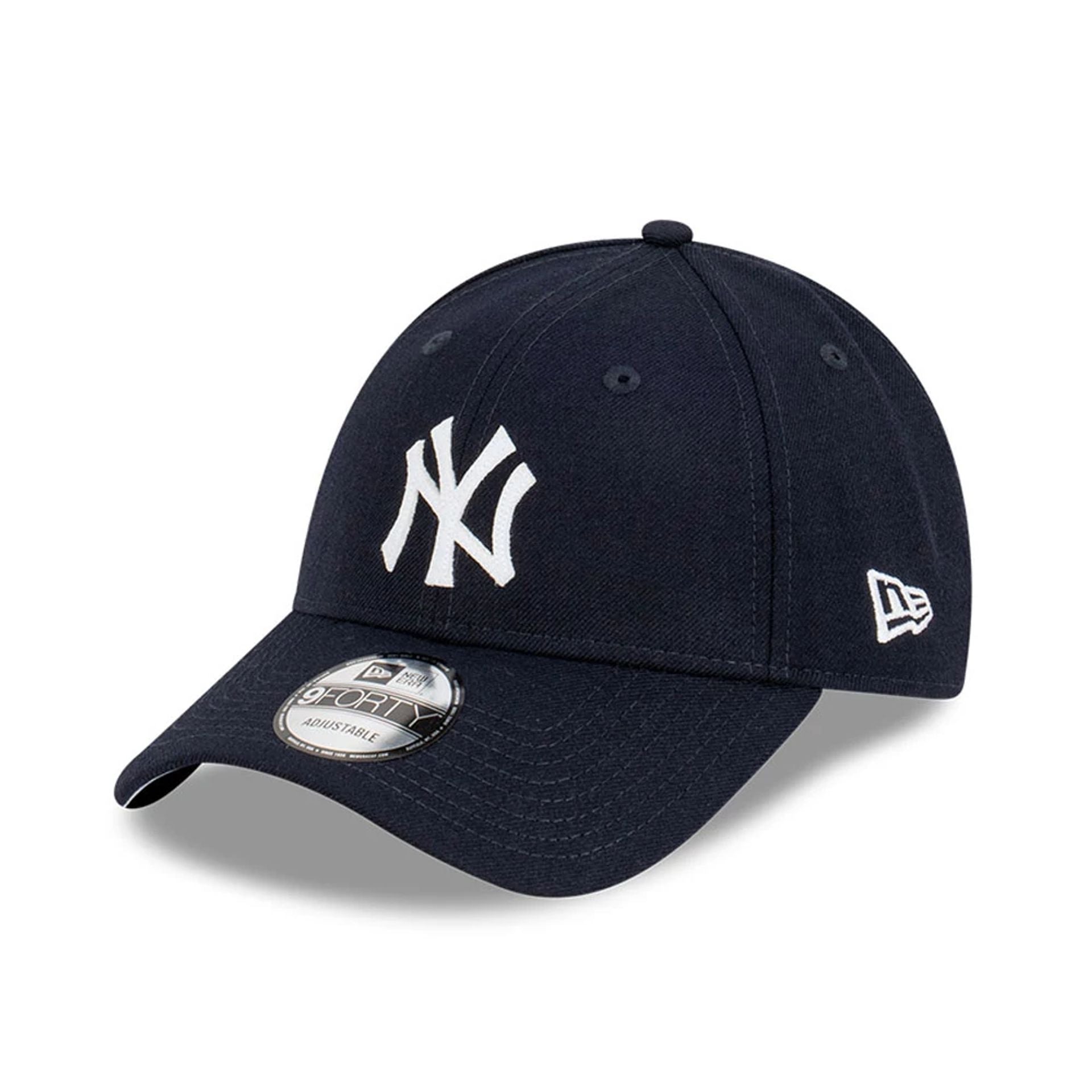 New York Yankees MLB Premium Felt Navy 9FORTY Adjustable Cap