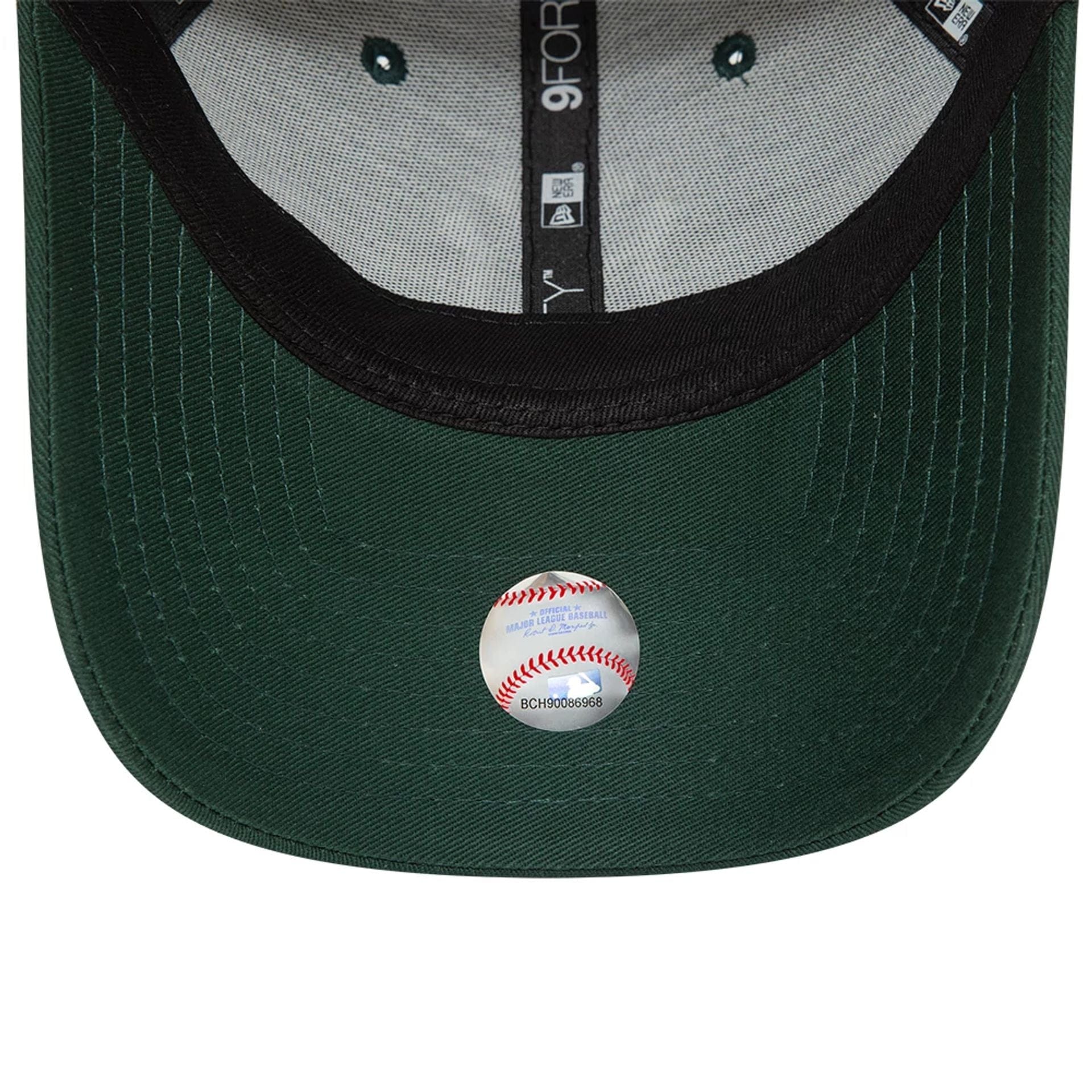 New York Yankees League Essential Dark Green 9FORTY Adjustable Cap