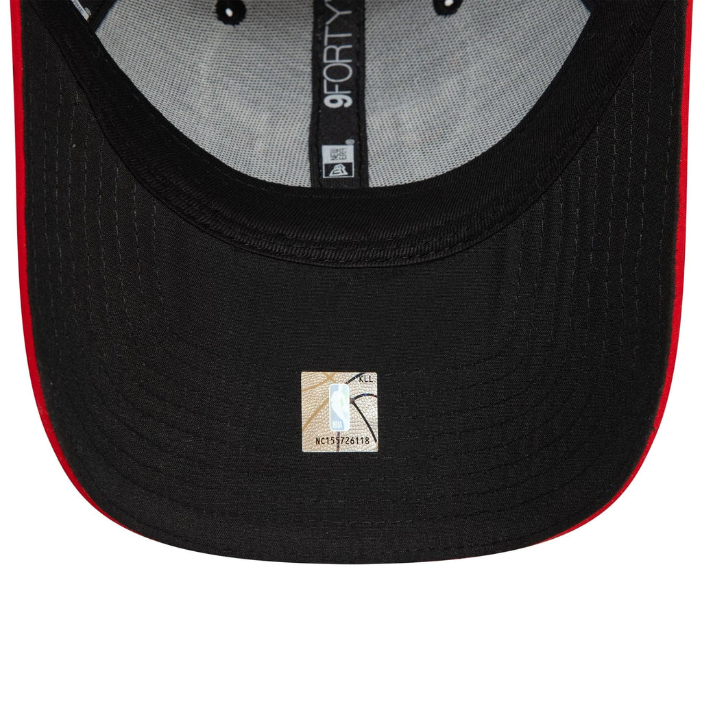 Chicago Bulls Microfibre Black 9FORTY Adjustable Cap