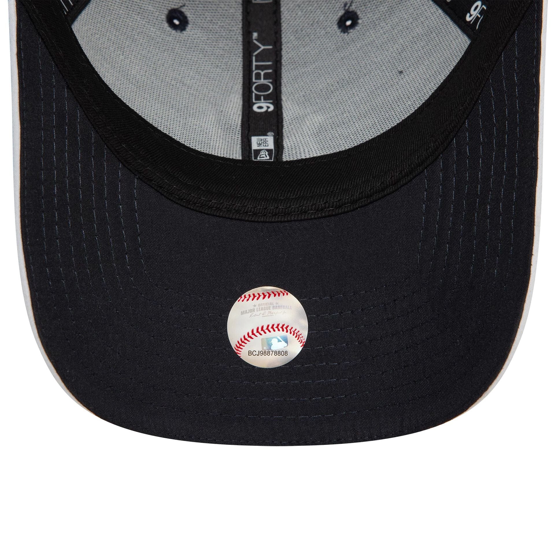 New York Yankees Microfibre Navy 9FORTY Adjustable Cap