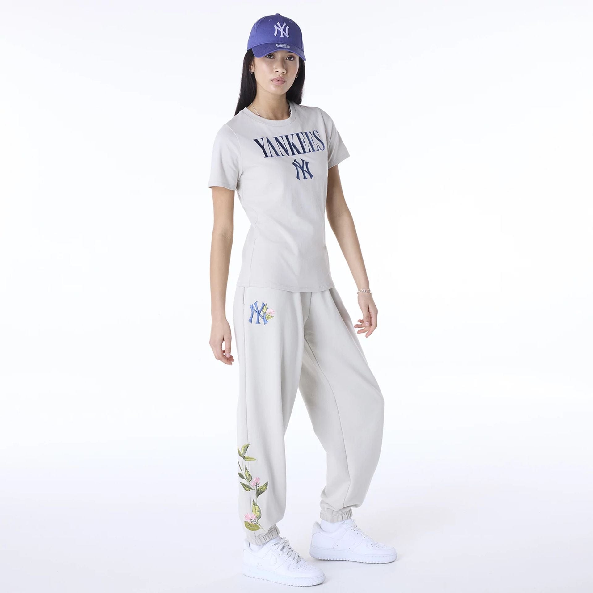 New York Yankees Womens MLB Floral Light Beige Joggers
