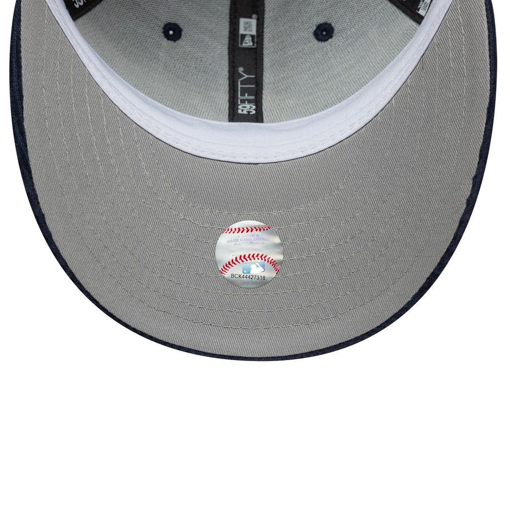 New York Yankees MLB Cord Navy Dogear 59FIFTY Fitted Cap