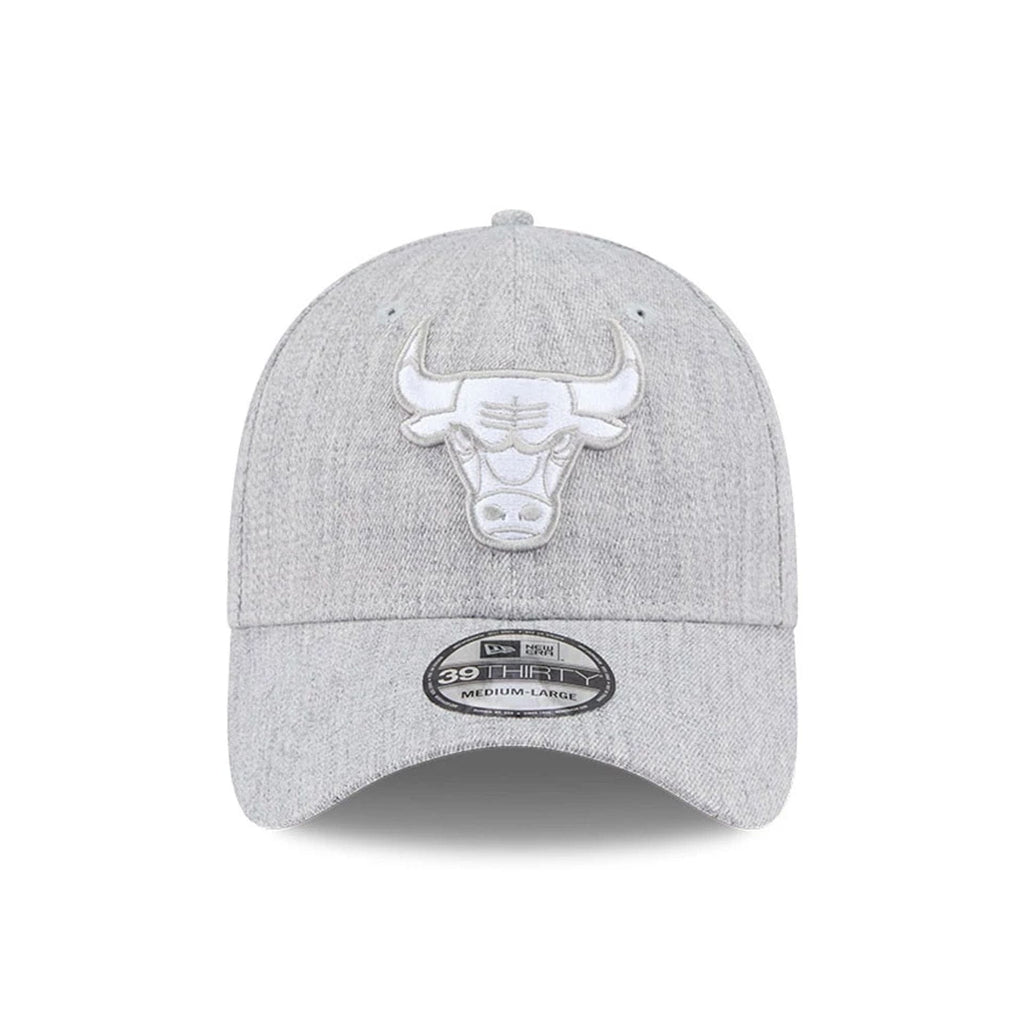Chicago Bulls NBA Heather Grey 39THIRTY Stretch Fit Cap