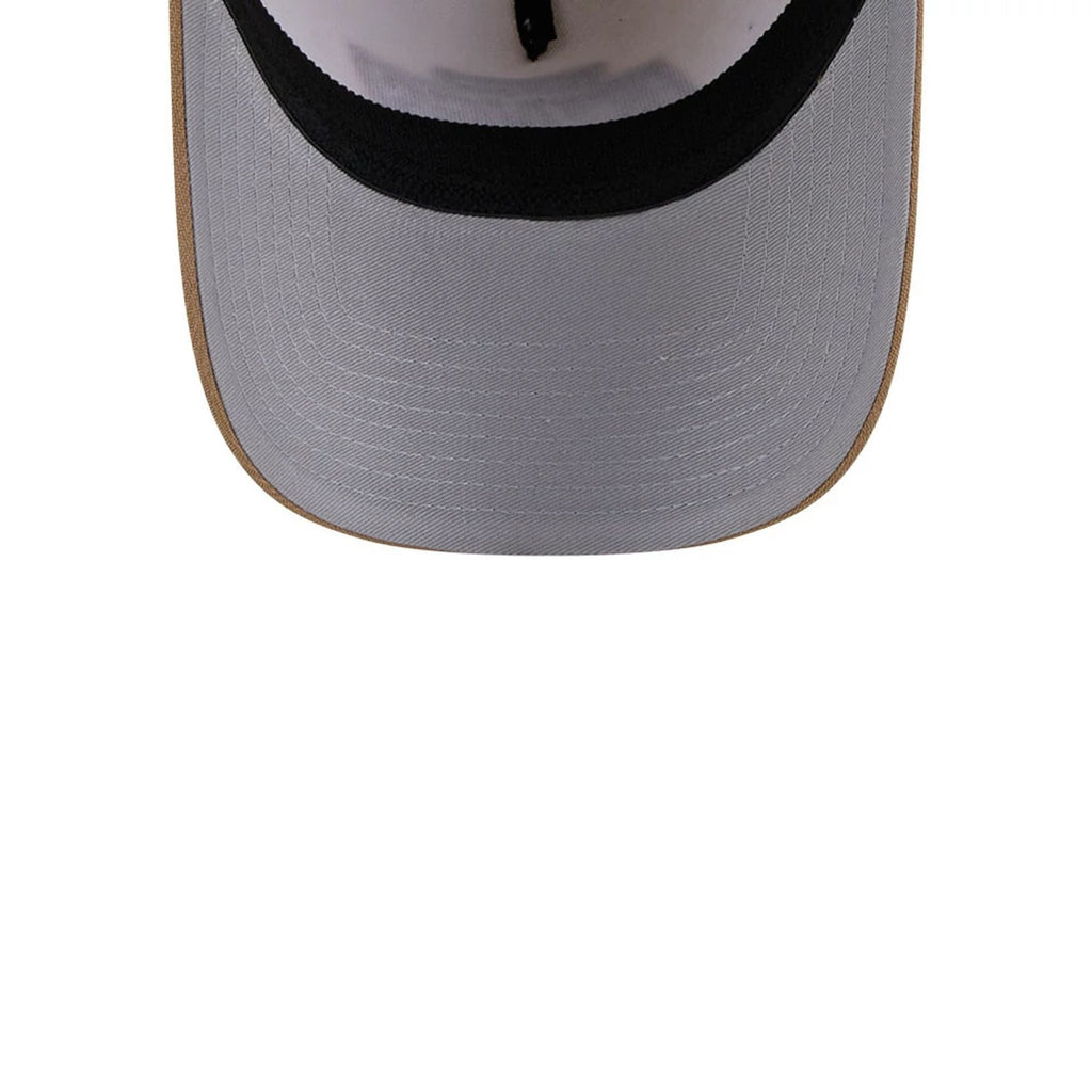 LA Kings NHL Sandy Bay White 39THIRTY A-Frame Stretch Fit Cap