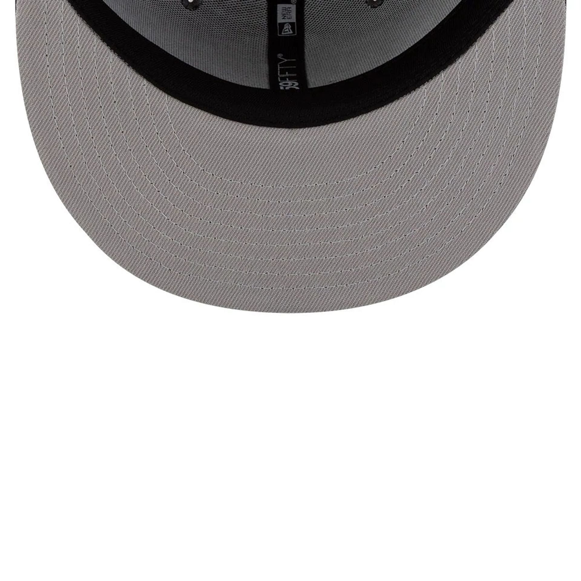 Brooklyn Nets NBA Black Pinstripe 59FIFTY Fitted Cap
