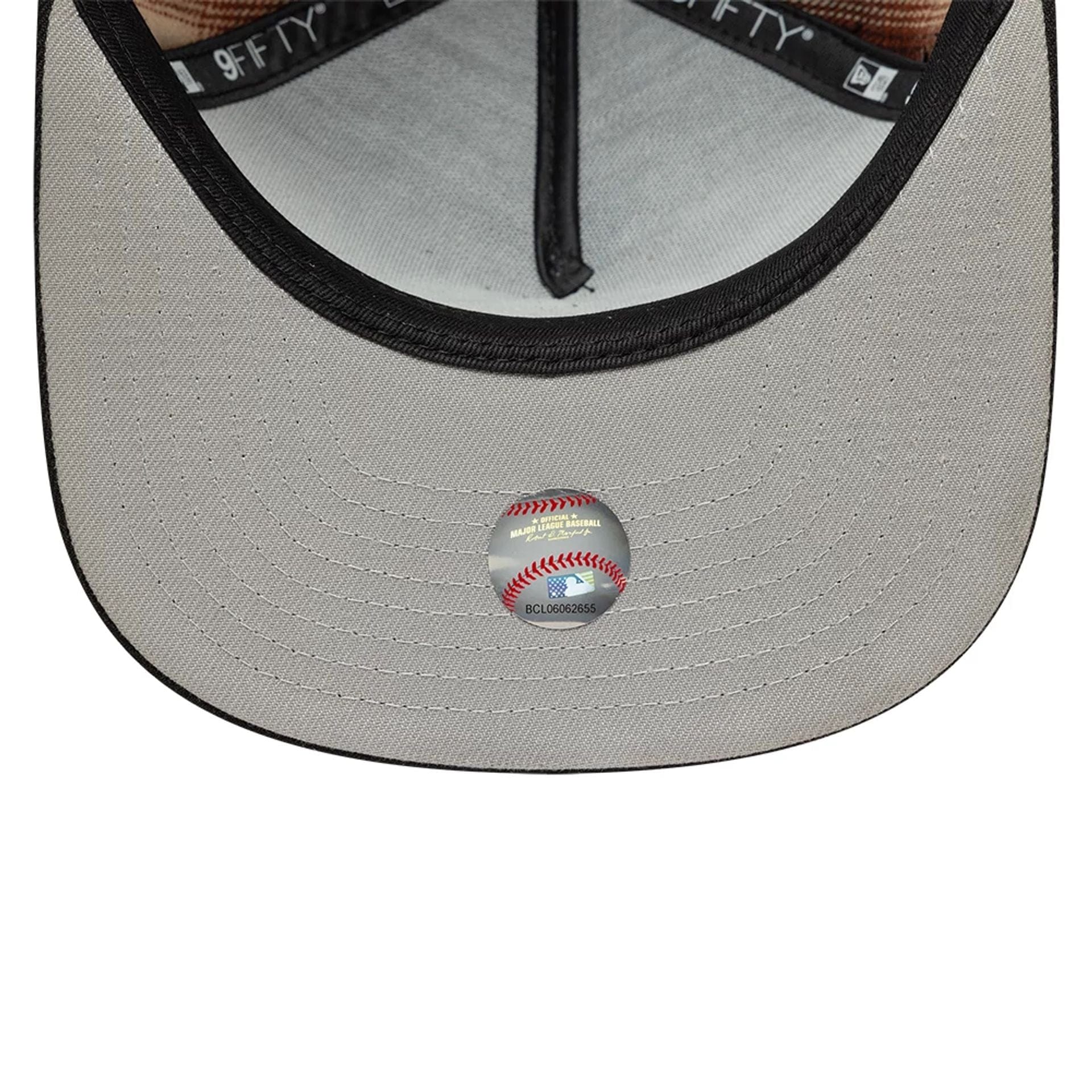 New York Mets MLB Grunge Style Plaid Open Brown 9FIFTY A-Frame Snapback Adjustable Cap