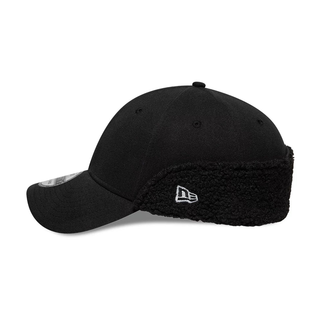 New Era Black 39THIRTY Downflap Stretch Fit Cap