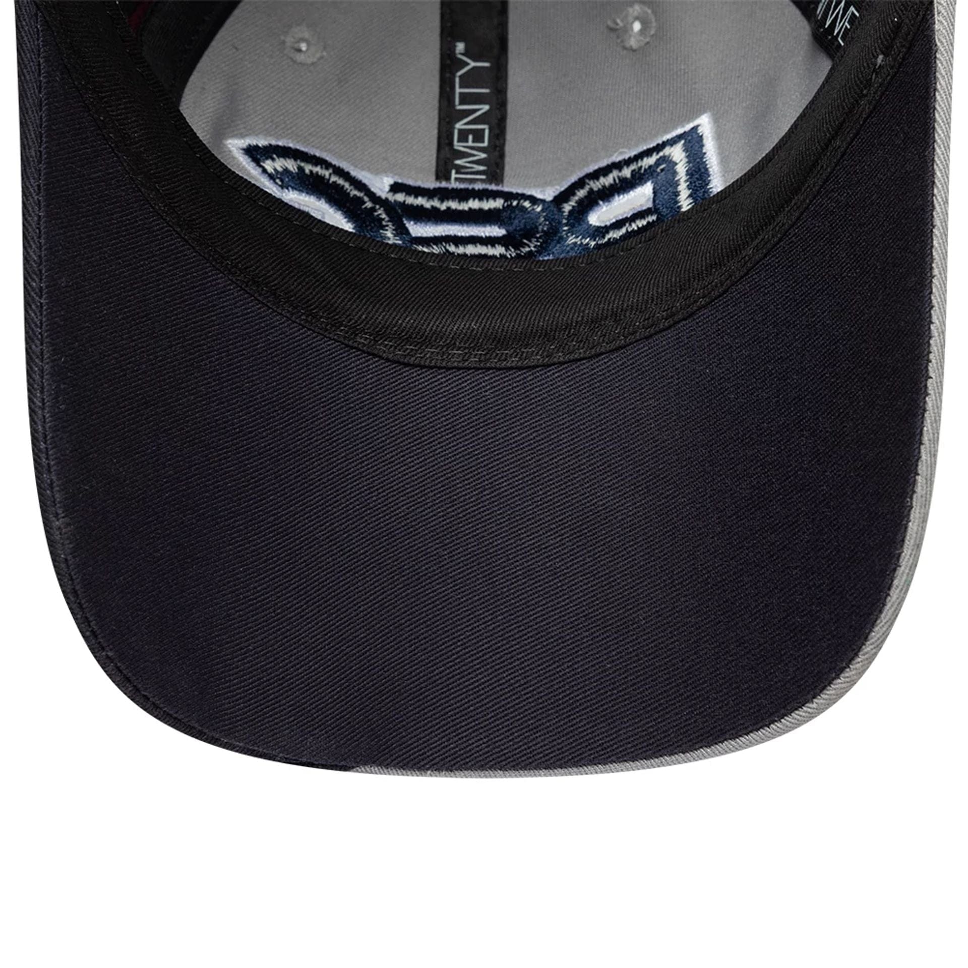 Paris Saint Germain Retro Navy 9TWENTY Adjustable Cap