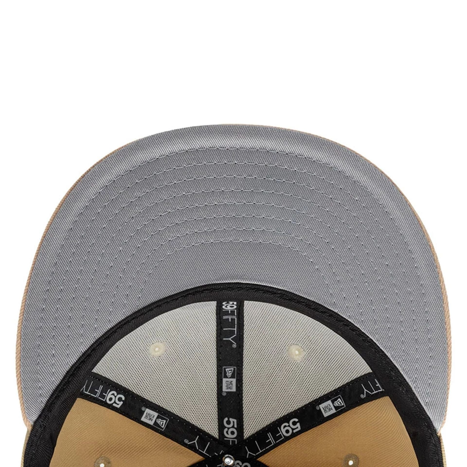 Chicago White Sox MLB Gothic Script Light Beige 59FIFTY Fitted Cap