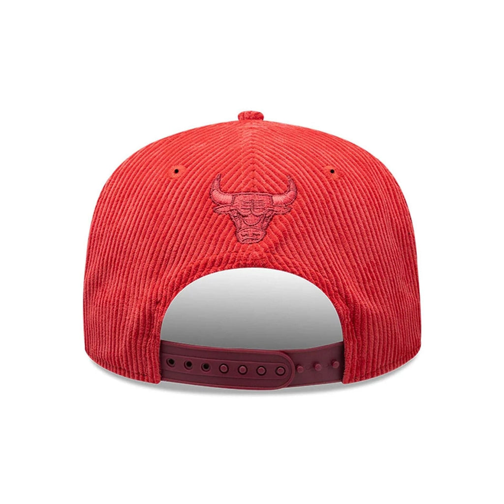 Chicago Bulls NBA Old English Red 9FIFTY Snapback Cap