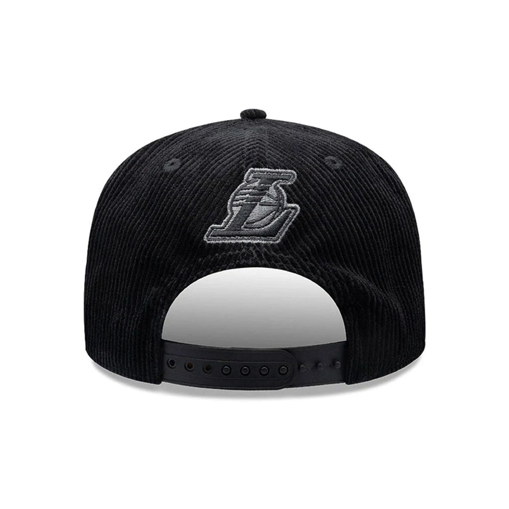 LA Lakers NBA Old English Black 9FIFTY Snapback Cap