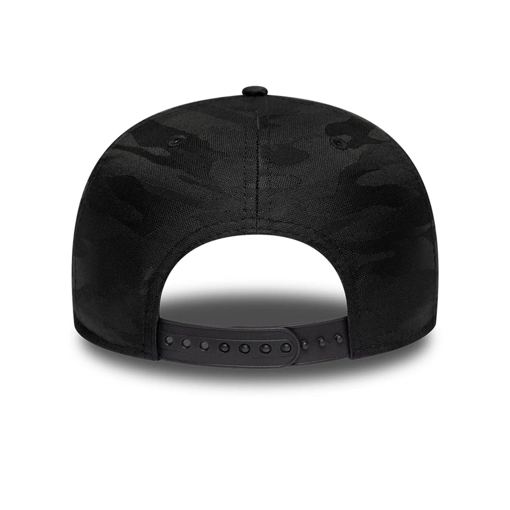 New York Yankees MLB Black On Black 9FIFTY Snapback Cap