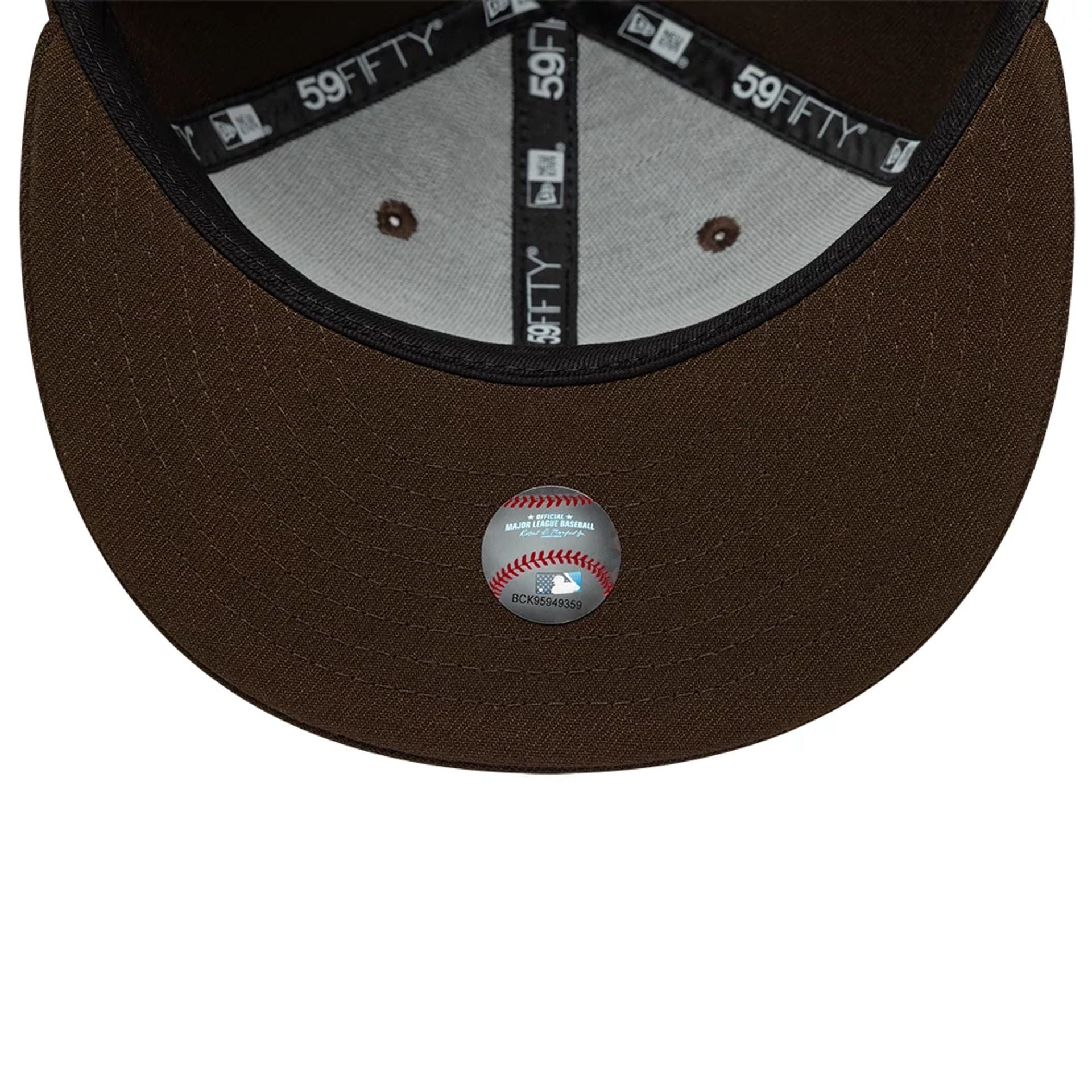 New York Yankees MLB Dark Brown 59FIFTY Fitted Cap